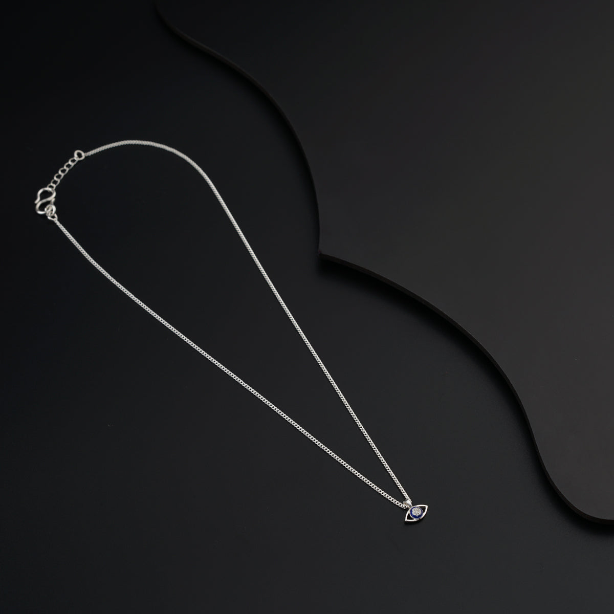 Скидка на обереговое ожерелье в виде злого глаза