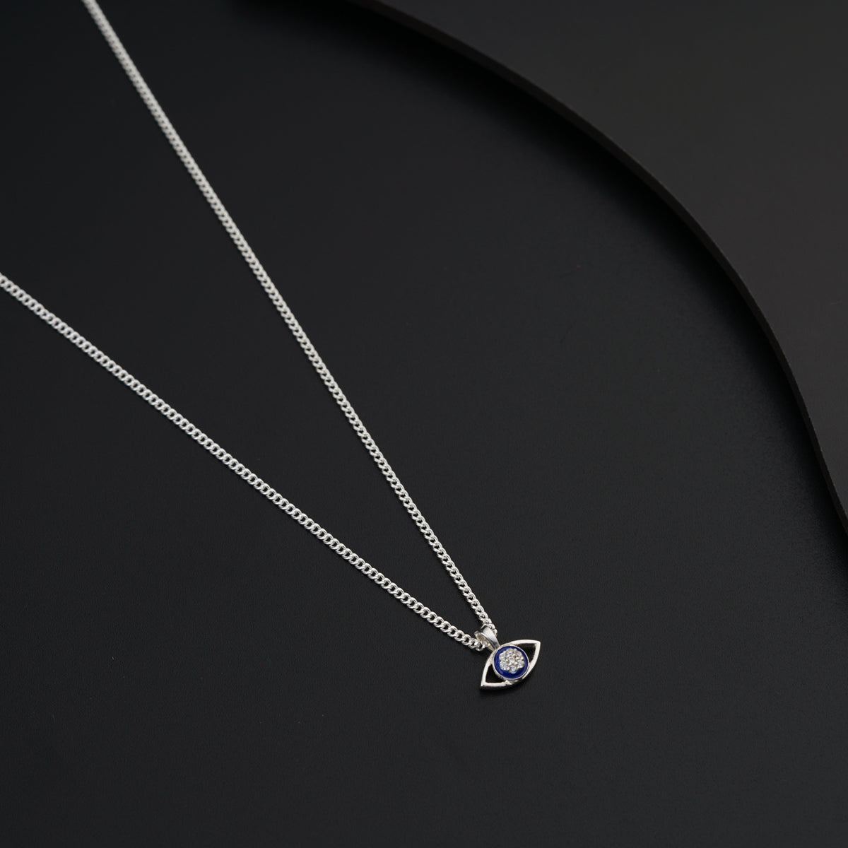 Скидка на обереговое ожерелье в виде злого глаза